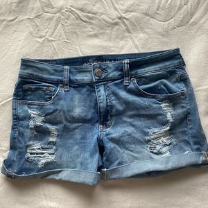 American Eagle Mid-Rise Jean shorts